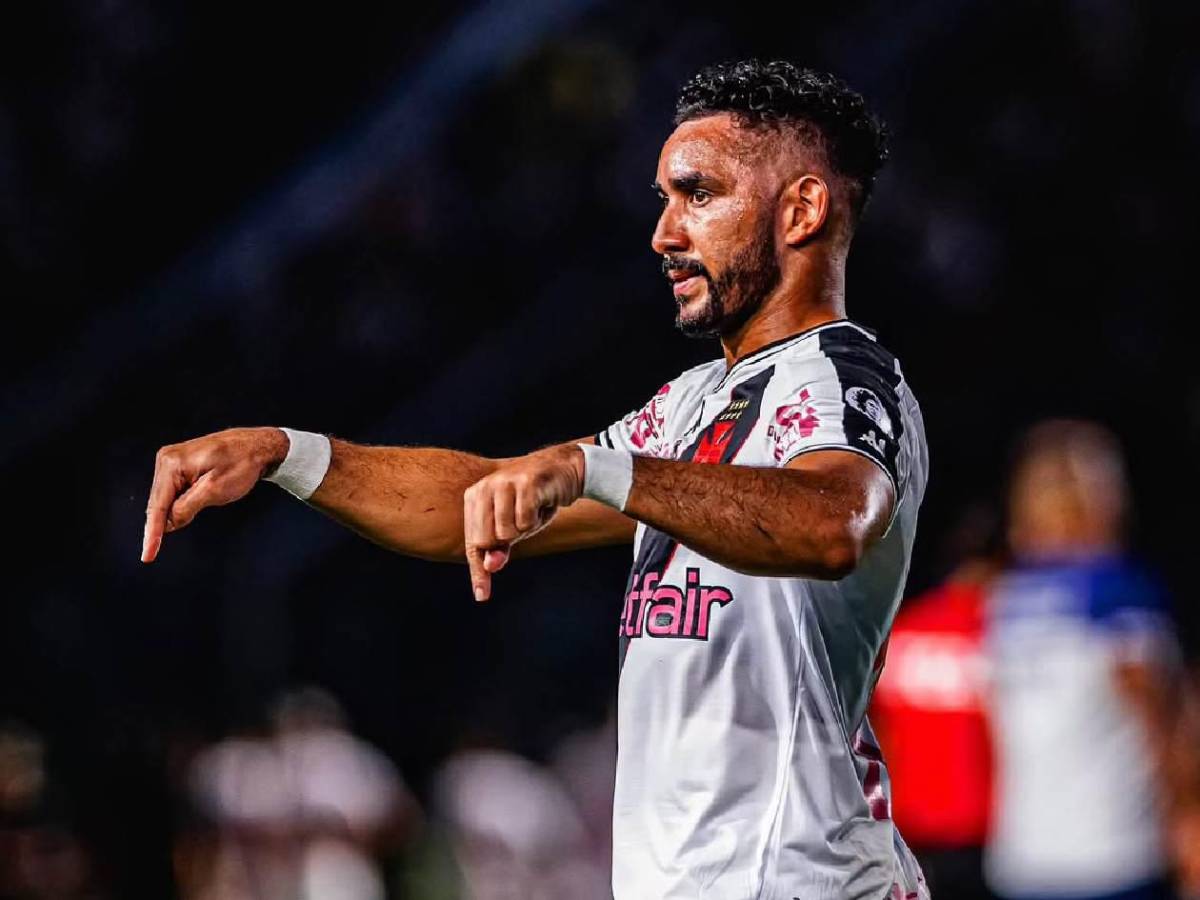 No me callarán: filtran fotos de su examante y jugador responde tras denuncia