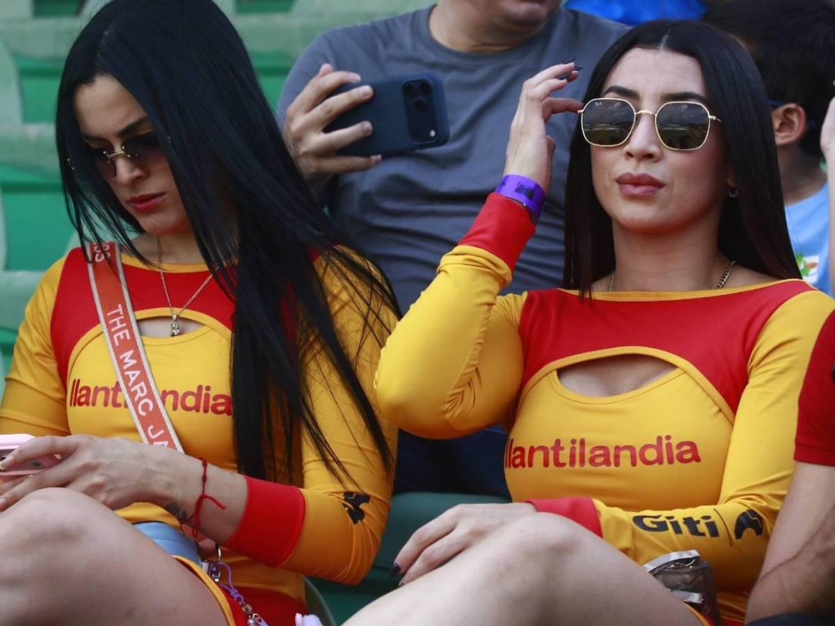 Marathón - Real España: Dama llegó desde Miami y petición a bella chica