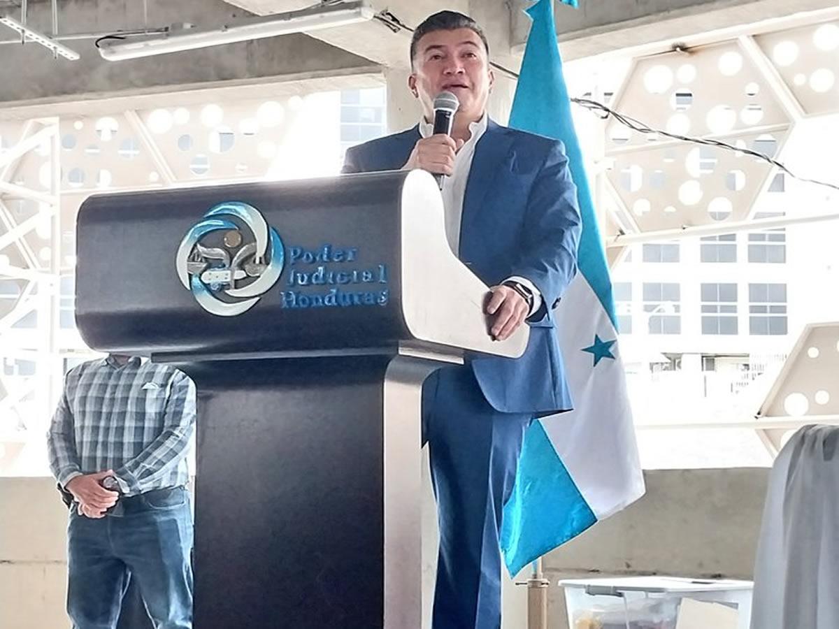 Rolando Argueta: “El mejor juez es mi conciencia”