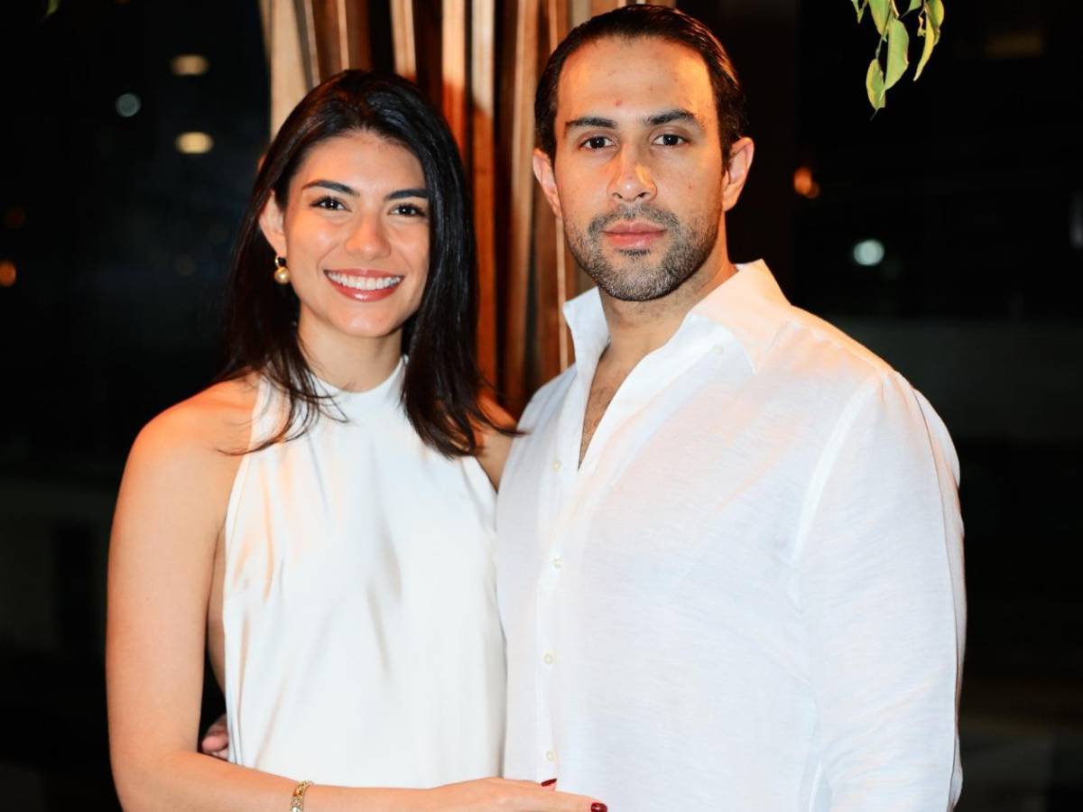 Coctel de bienvenida previo a la boda entre Allery y Francisco