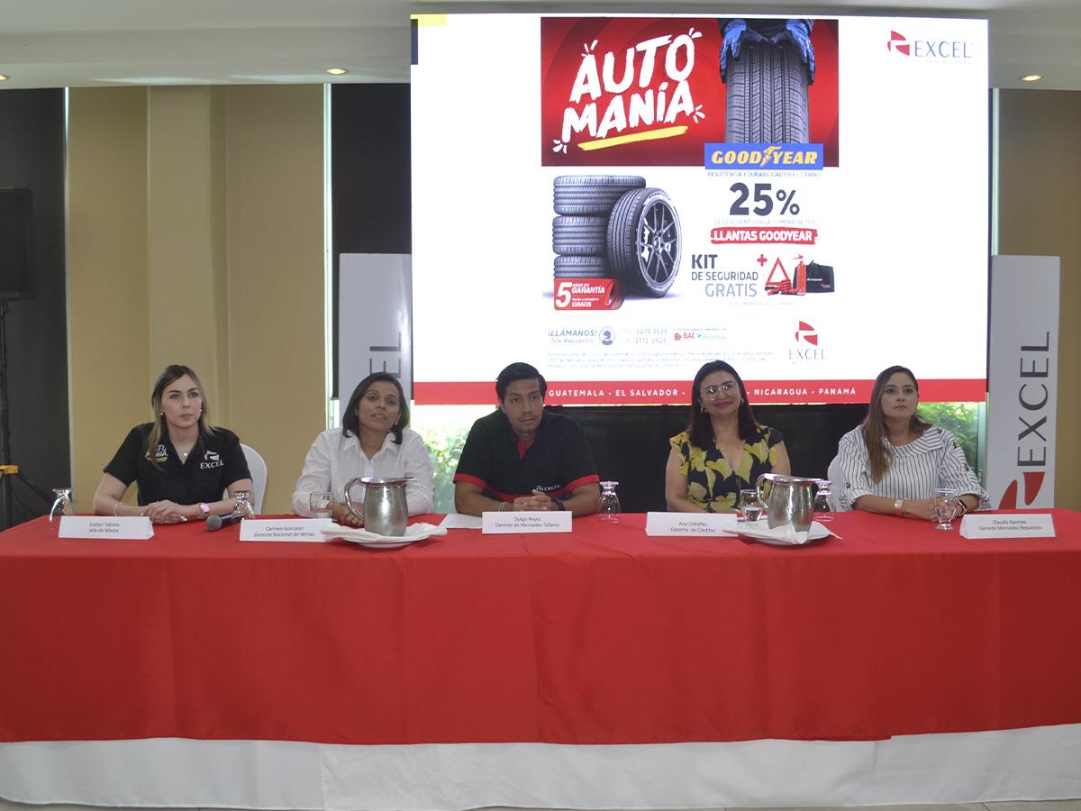 Los ejecutivos de Excel dieron a conocer en conferencia de prensa los detalles de esta importante promoción.