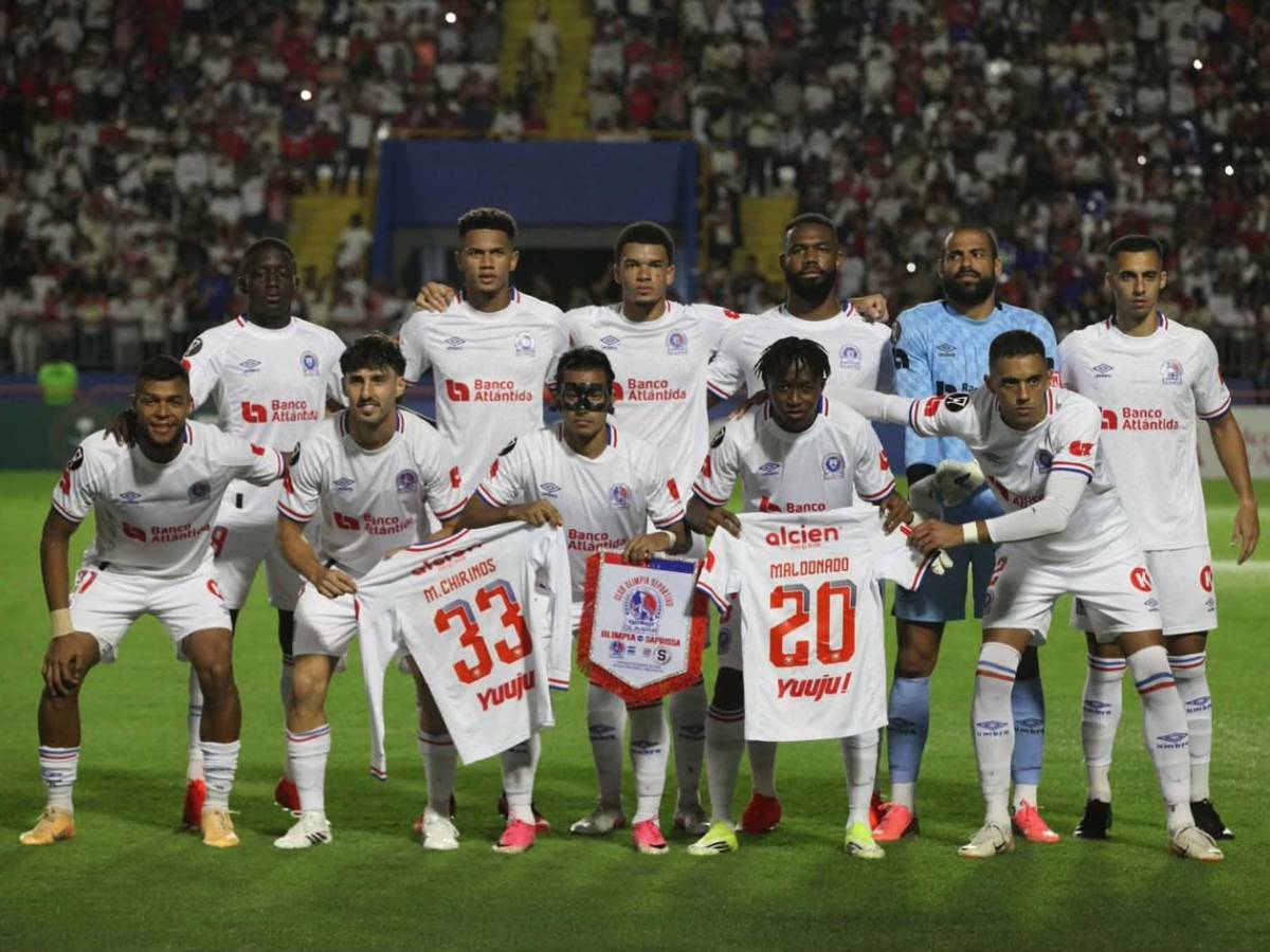 Olimpia da el golpe en Concacaf, dedicatoria, crack de Brasil y periodista roba miradas