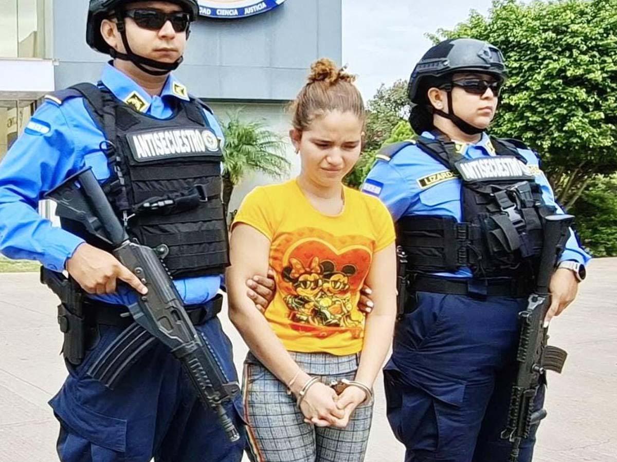 Joven usó inteligencia artificial para fingir su propio secuestro y terminó capturada