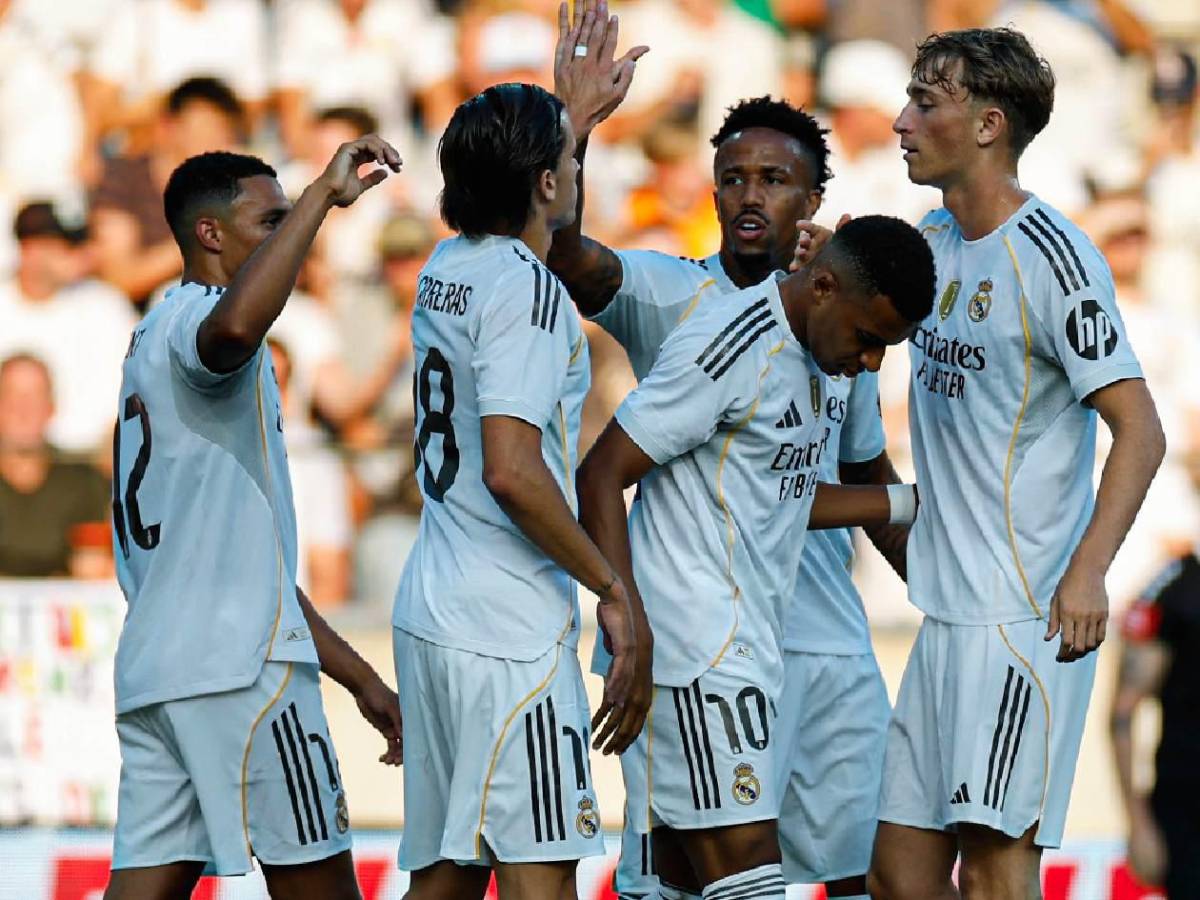 Real Madrid goleó: Mbappé con la 10, hincha se infiltró y así reaccionó el francés