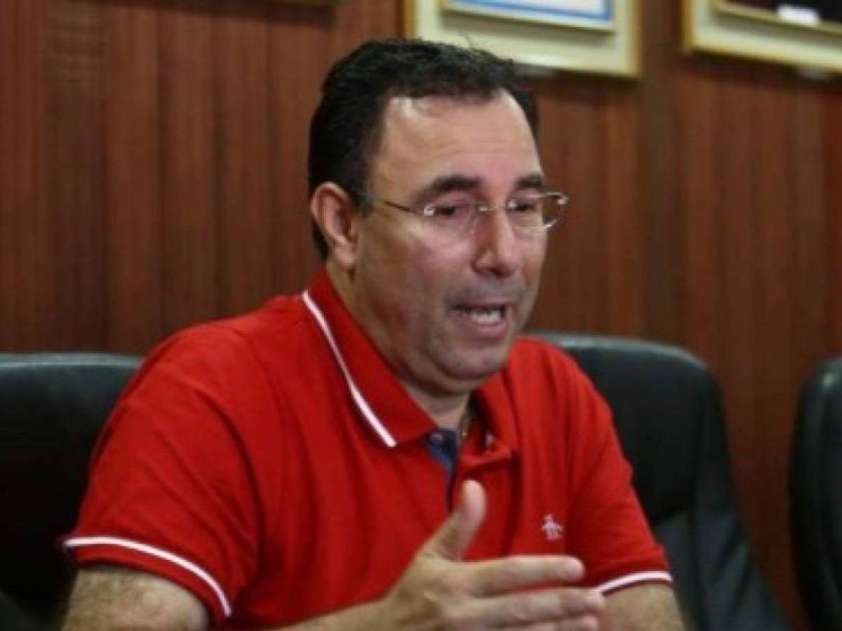 Maribel Espinoza a Luis Zelaya: “No me transporto en vehículos del gobierno”