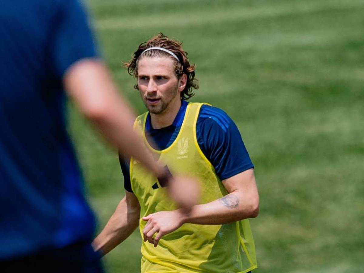 Real Madrid traspasa a dos jugadores y va por enemigo de Vinicius; firma con Barcelona