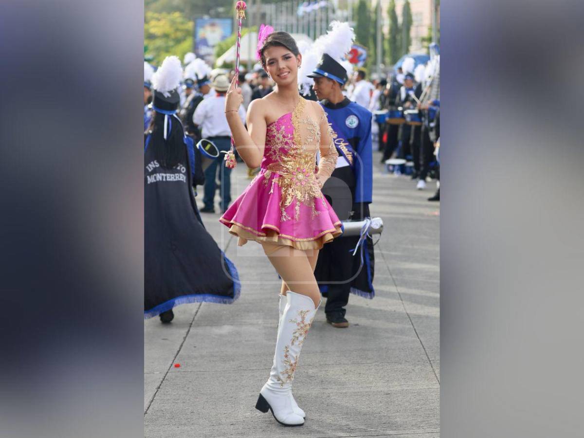 Bellas palillonas, protagonistas de los desfiles en Honduras