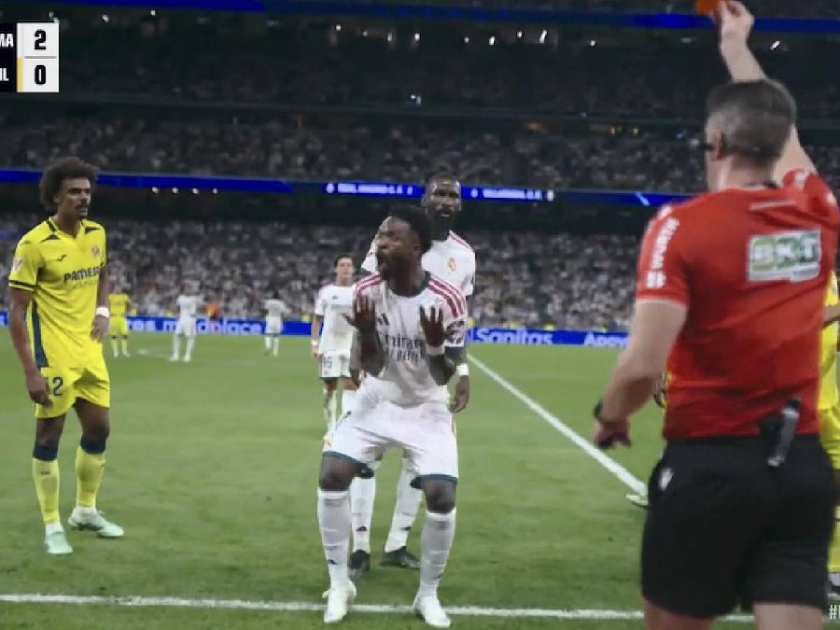 Revelan lo que dijo el VAR antes de insólita expulsión de Vinicius y el acta arbitral