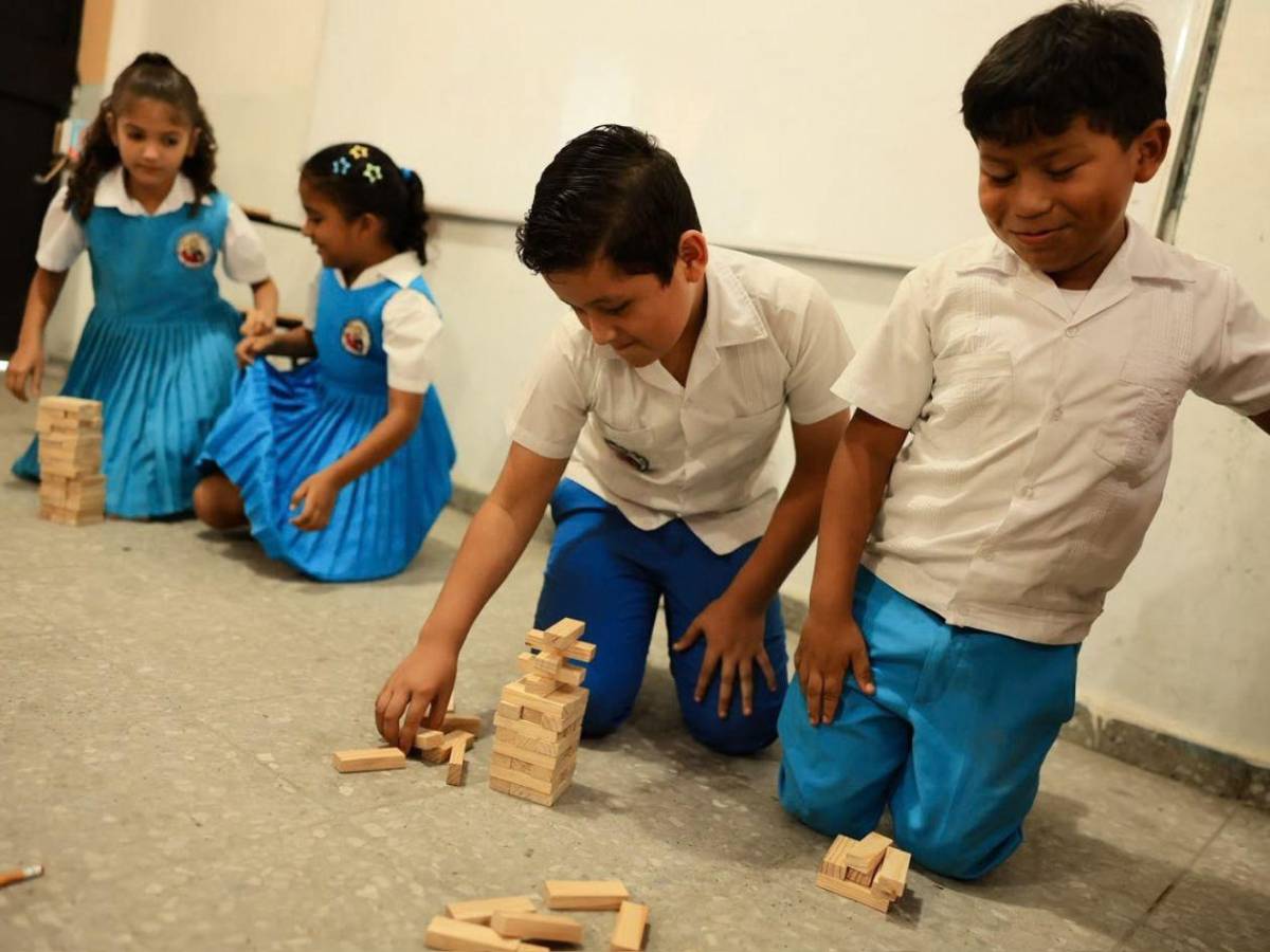 Mente Sana cierra su primera semana junto a estudiantes del Hogar San José