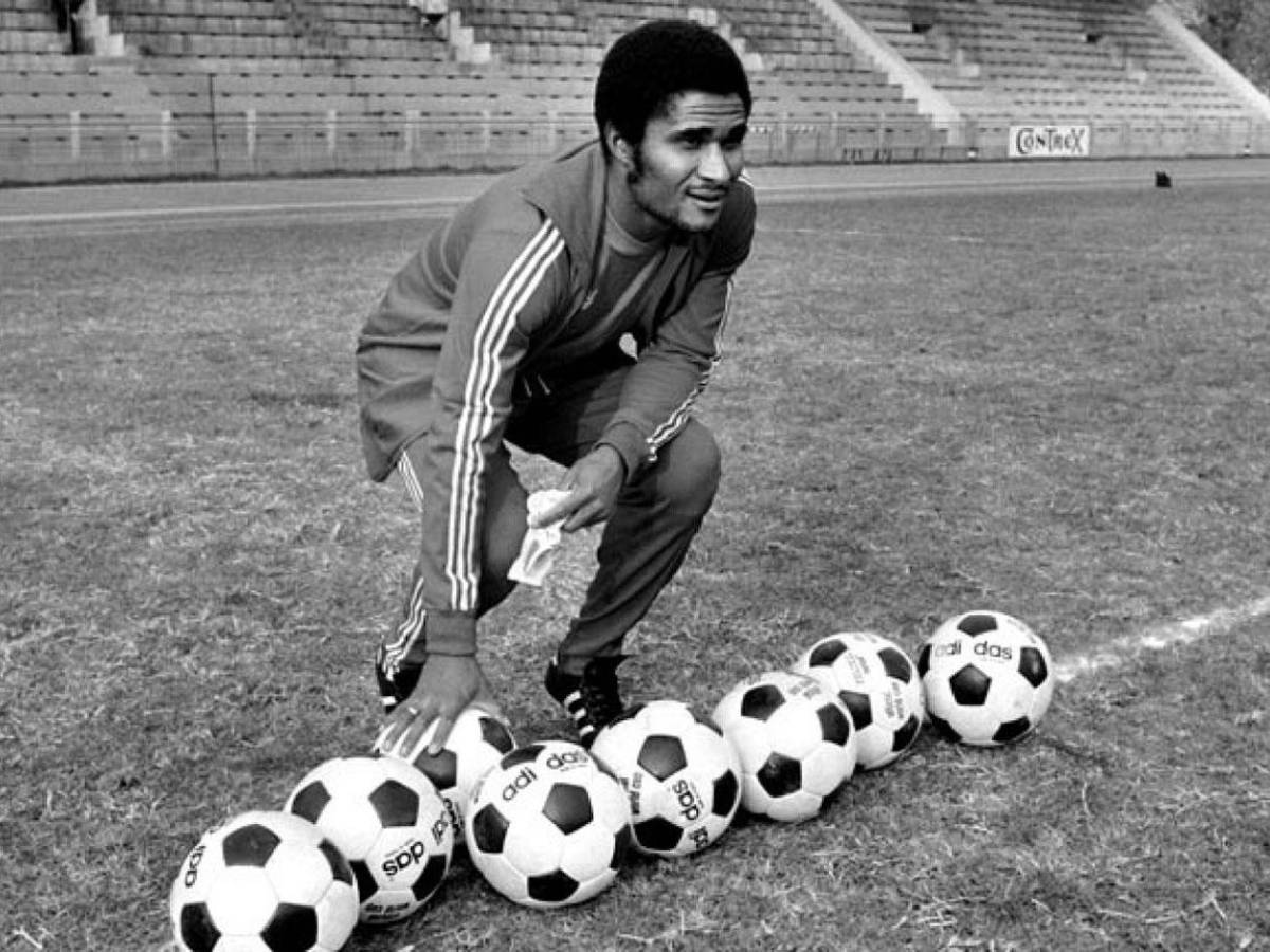 Messi marca gol y amenaza a Cristiano Ronaldo: Tabla máximos goleadores de la historia