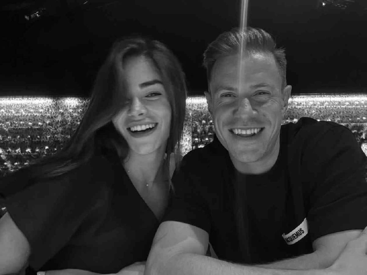 Se divorció y ahora sorprende al anunciar que será padre con su nueva novia