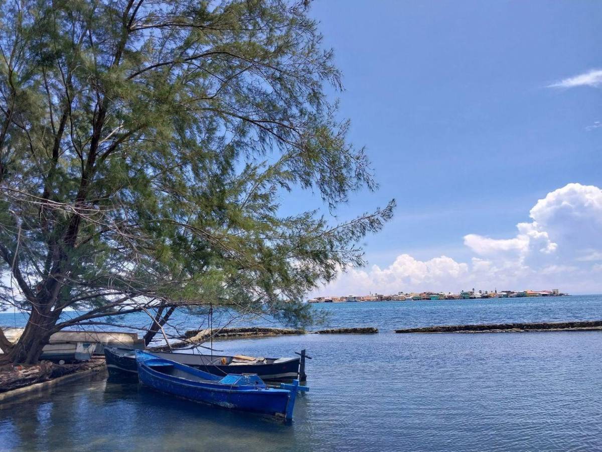 Así es Bonacca, el cayo donde vive casi todo Guanaja