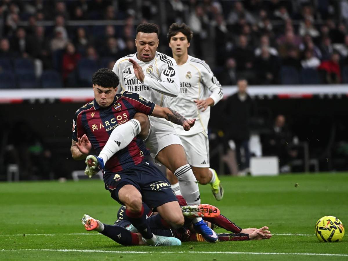 Vinicius llora, 'robo' del Real Madrid al Levante y ¿qué pasó con Kervin Arriaga?