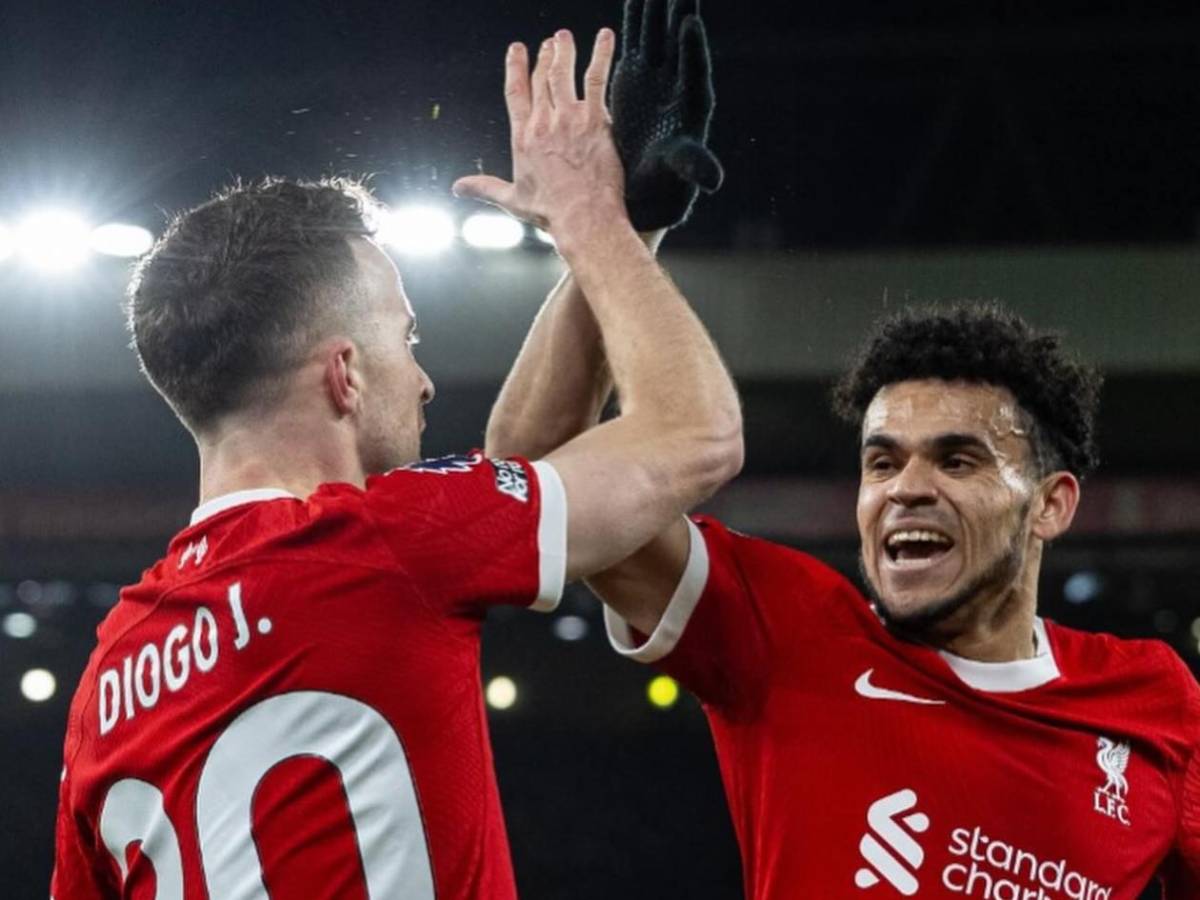 Luis Díaz es atacado por lo que hizo tras muerte de Diogo Jota: Exigen su salida del Liverpool