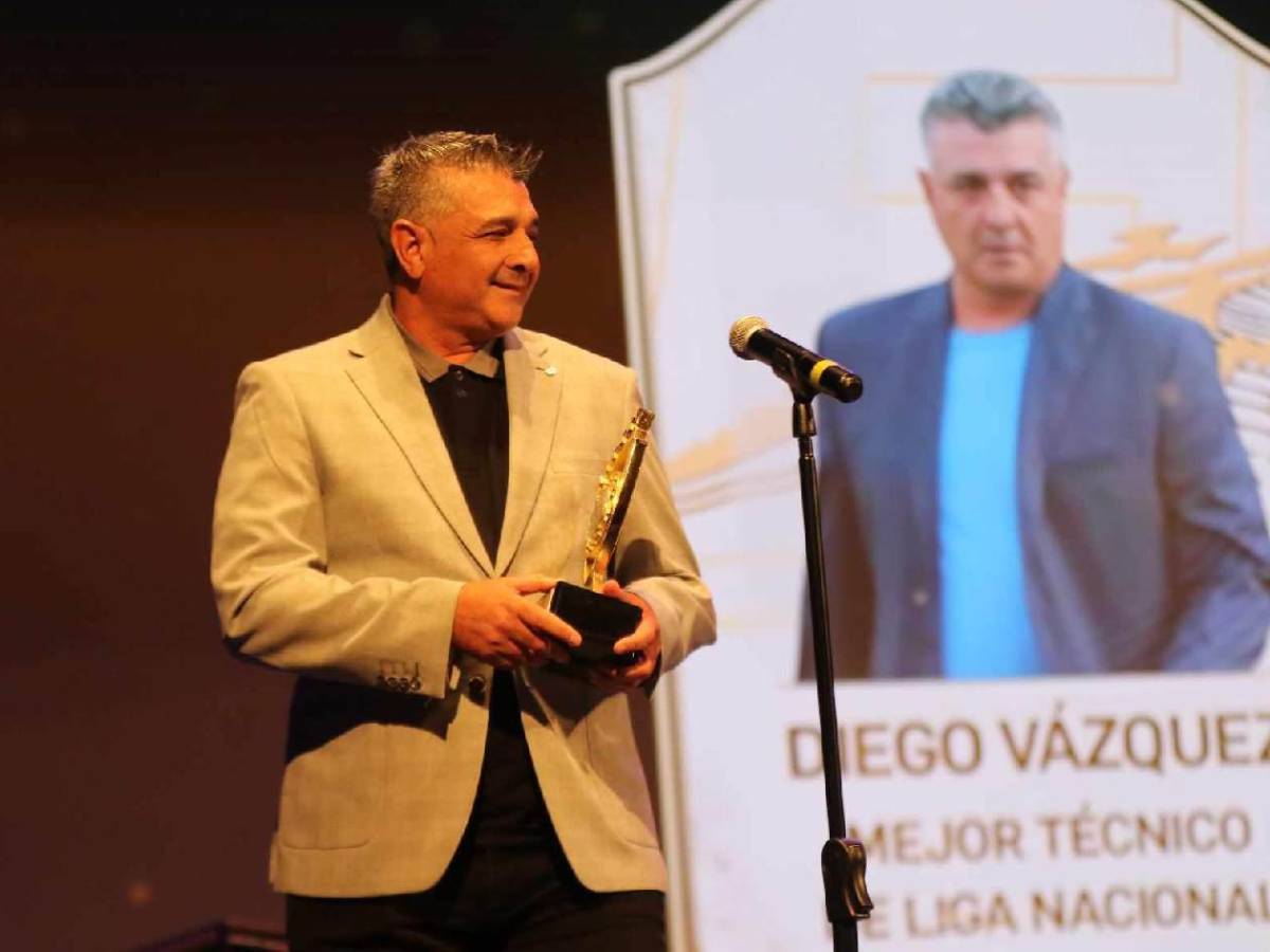 Shin Fujiyama fue galardonado: ellos fueron los ganadores de los Premios DIEZ