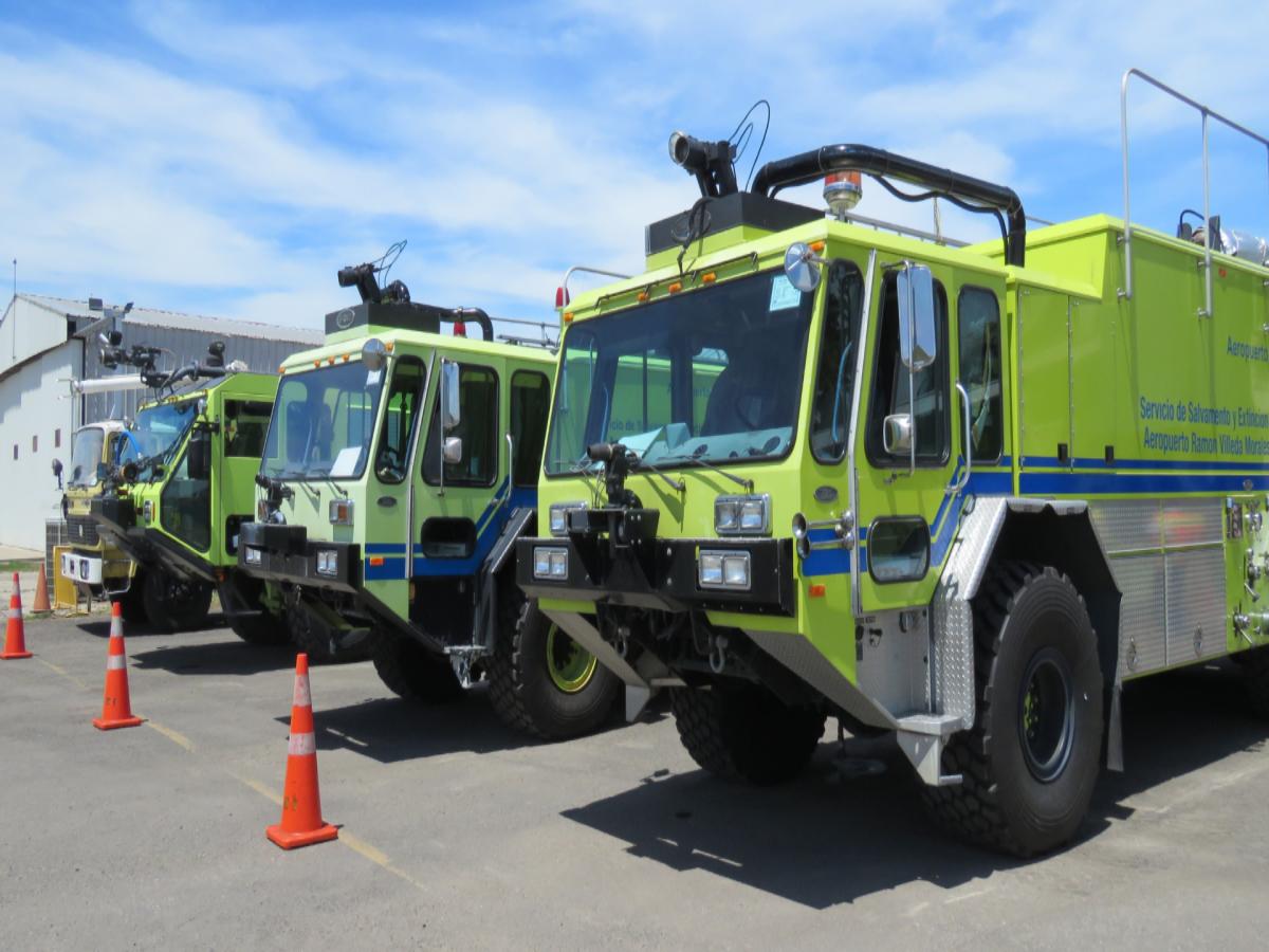 La imponente maquinaria fue presentada en las instalaciones del Aeropuerto Ramón Villeda Morales.