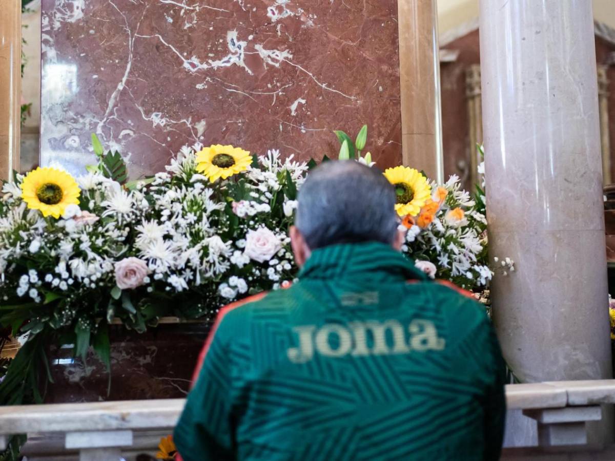 Presidente del Marathón se aferra a la fe: Visita especial en Tegucigalpa previo a la final
