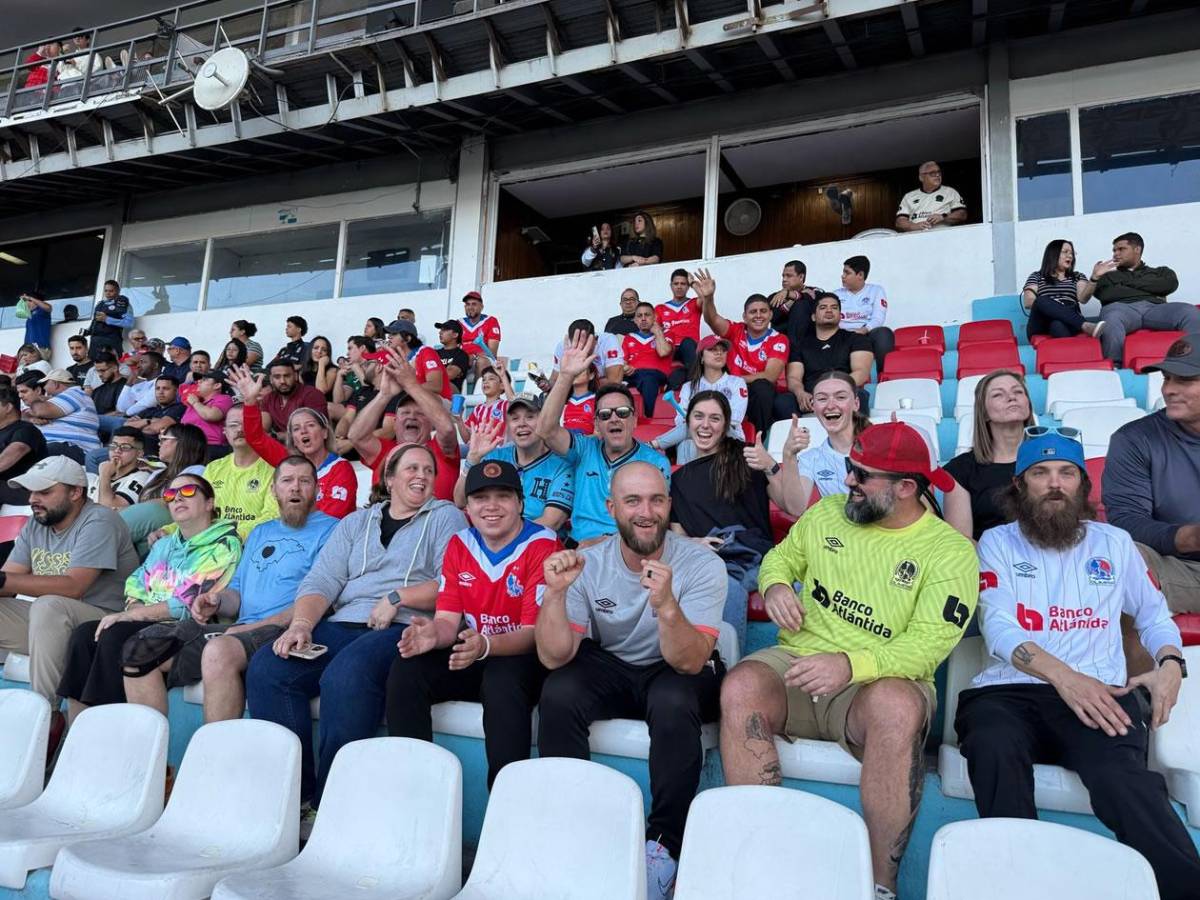 Ellas adornan el Olimpia vs Marathón: las bellas chicas del Nacional