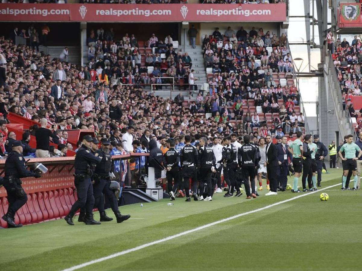 Muere en pleno partido de Liga y causa conmoción en España: se conoce el motivo de la tragedia