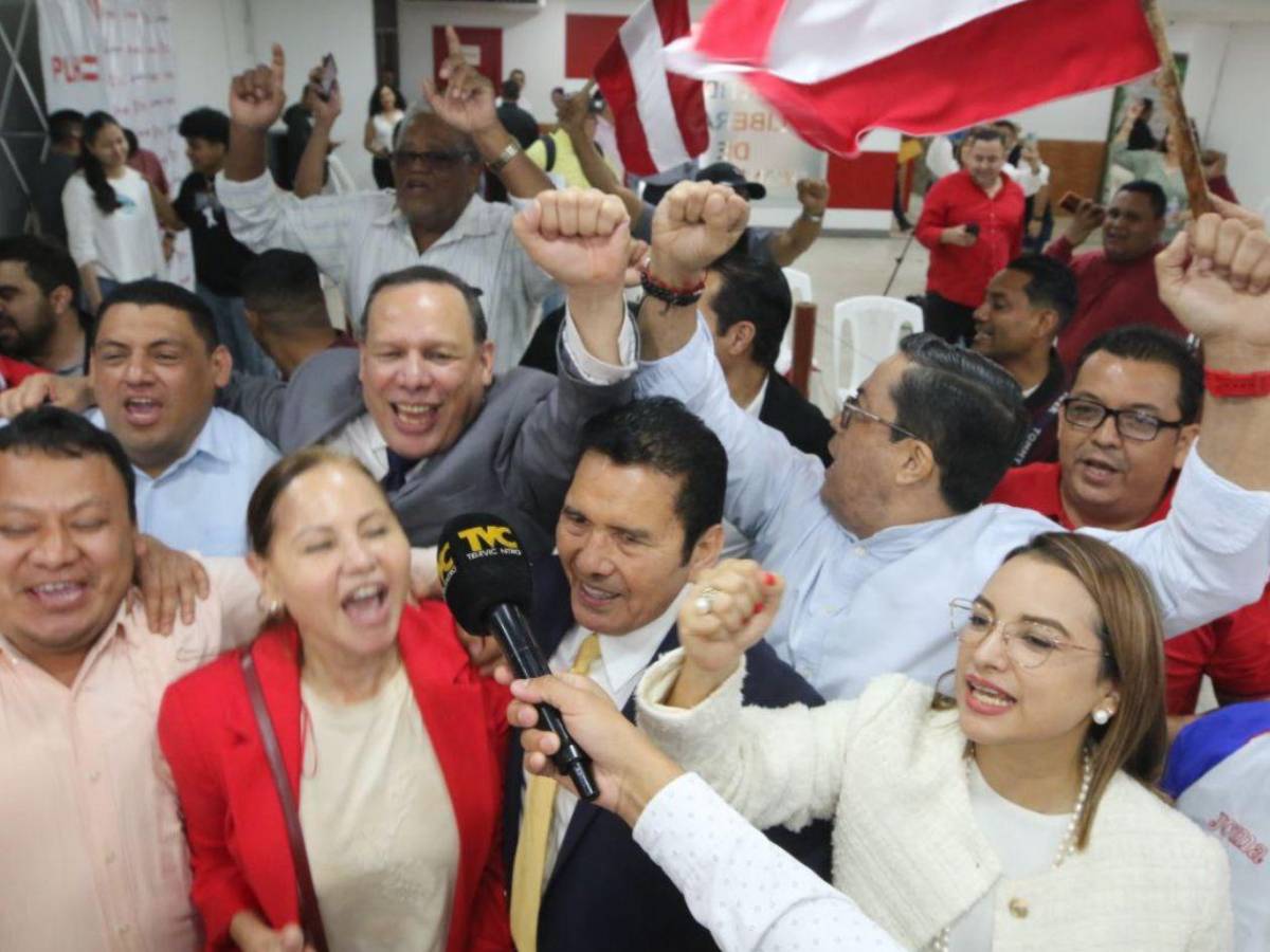 Euforia en el búnker liberal: Fotos del festejo tras ventaja de Nasralla