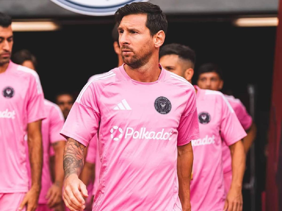 Messi y Antonela en concierto de Coldplay: Así fueron sorprendidos por la 'kiss cam'