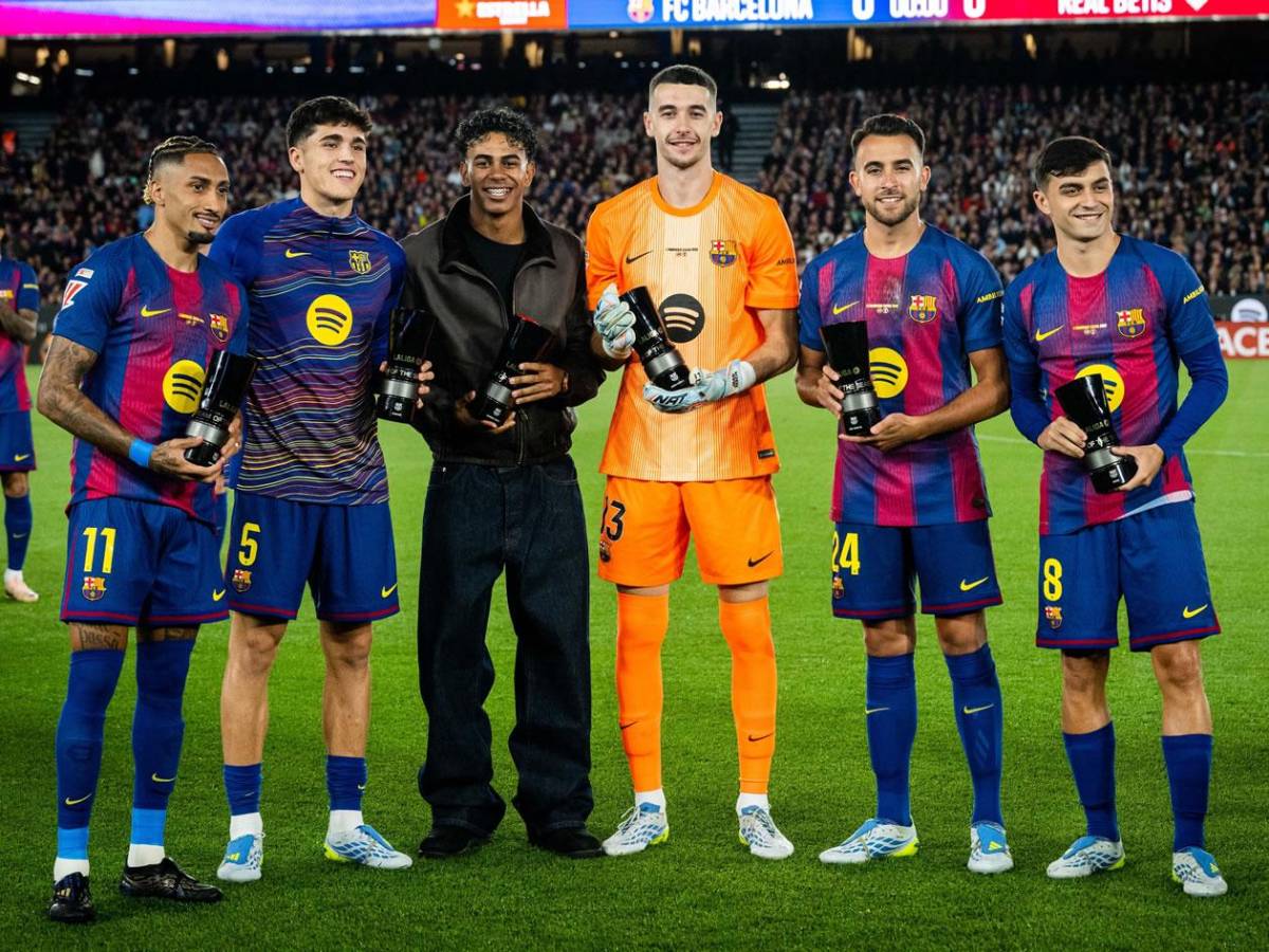 Lewandowski, adiós llorando al Camp Nou, emotiva imagen de su mujer y el MVP del Barcelona