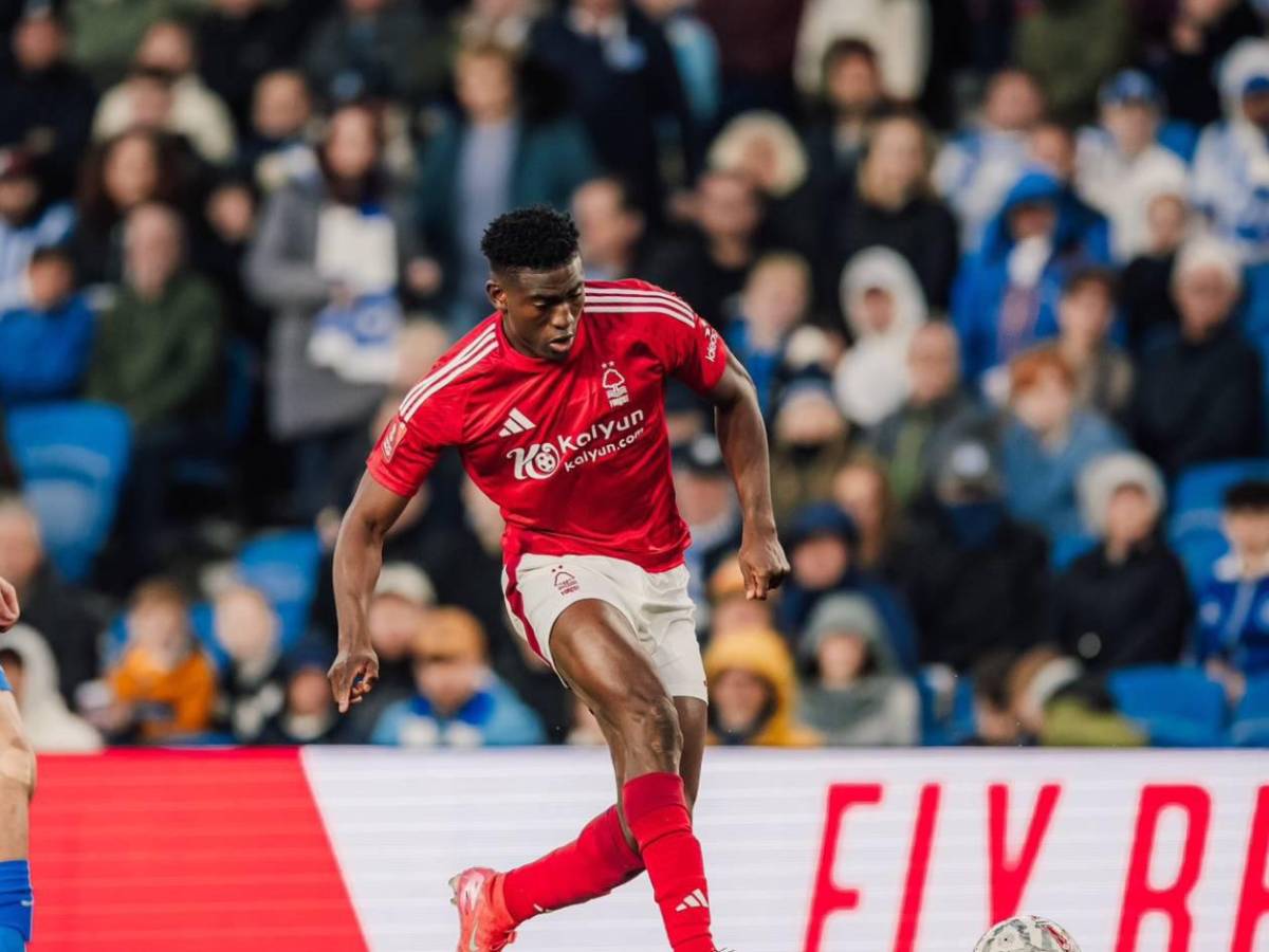 Piden rezar por él: Famoso futbolista en coma y su DT es señalado