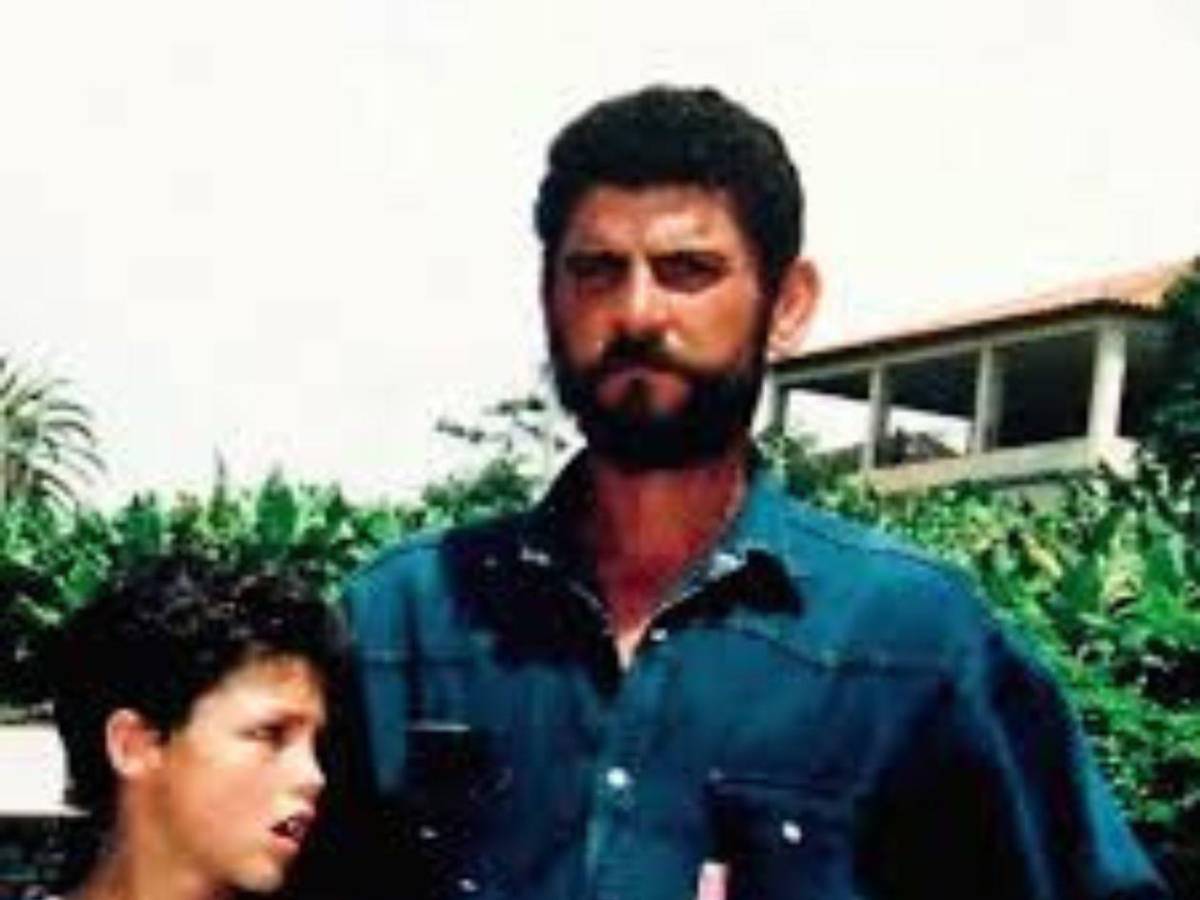 ¿Quién es el 'desconocido' padre de Cristiano Ronaldo? La viral foto que conmueve al mundo