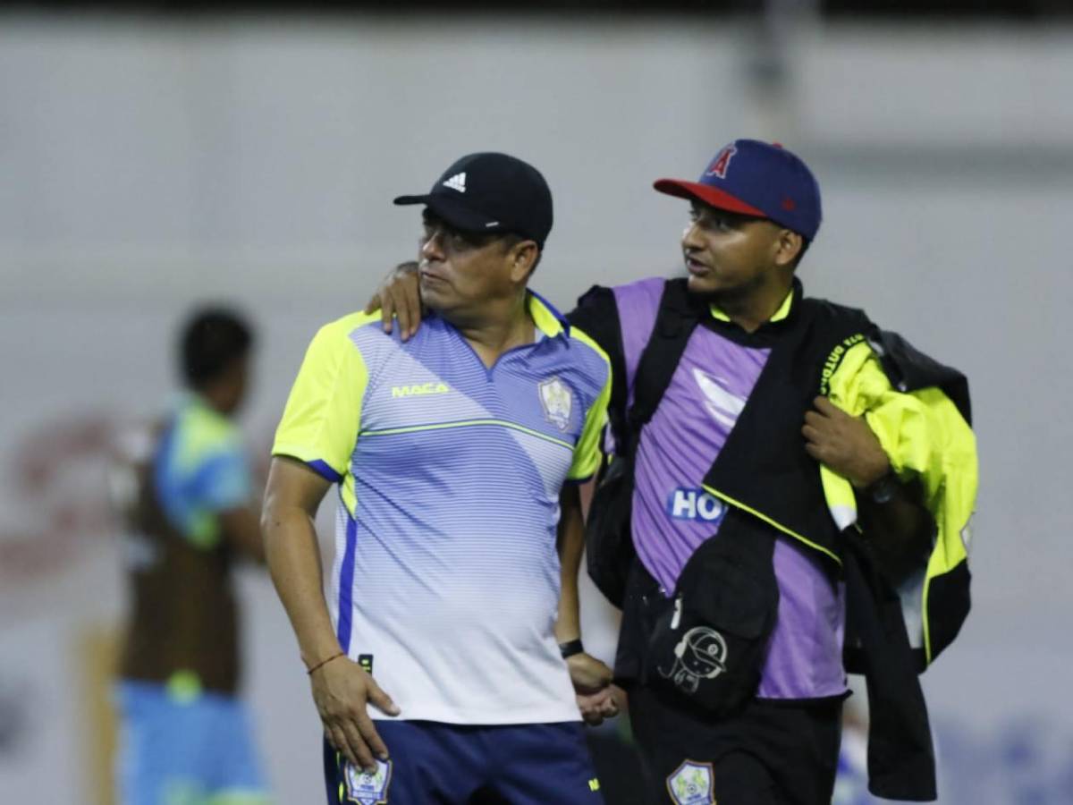 Bailes, locura del Real España, Pavón sorprendió, ¿qué pasó con Tilguath?