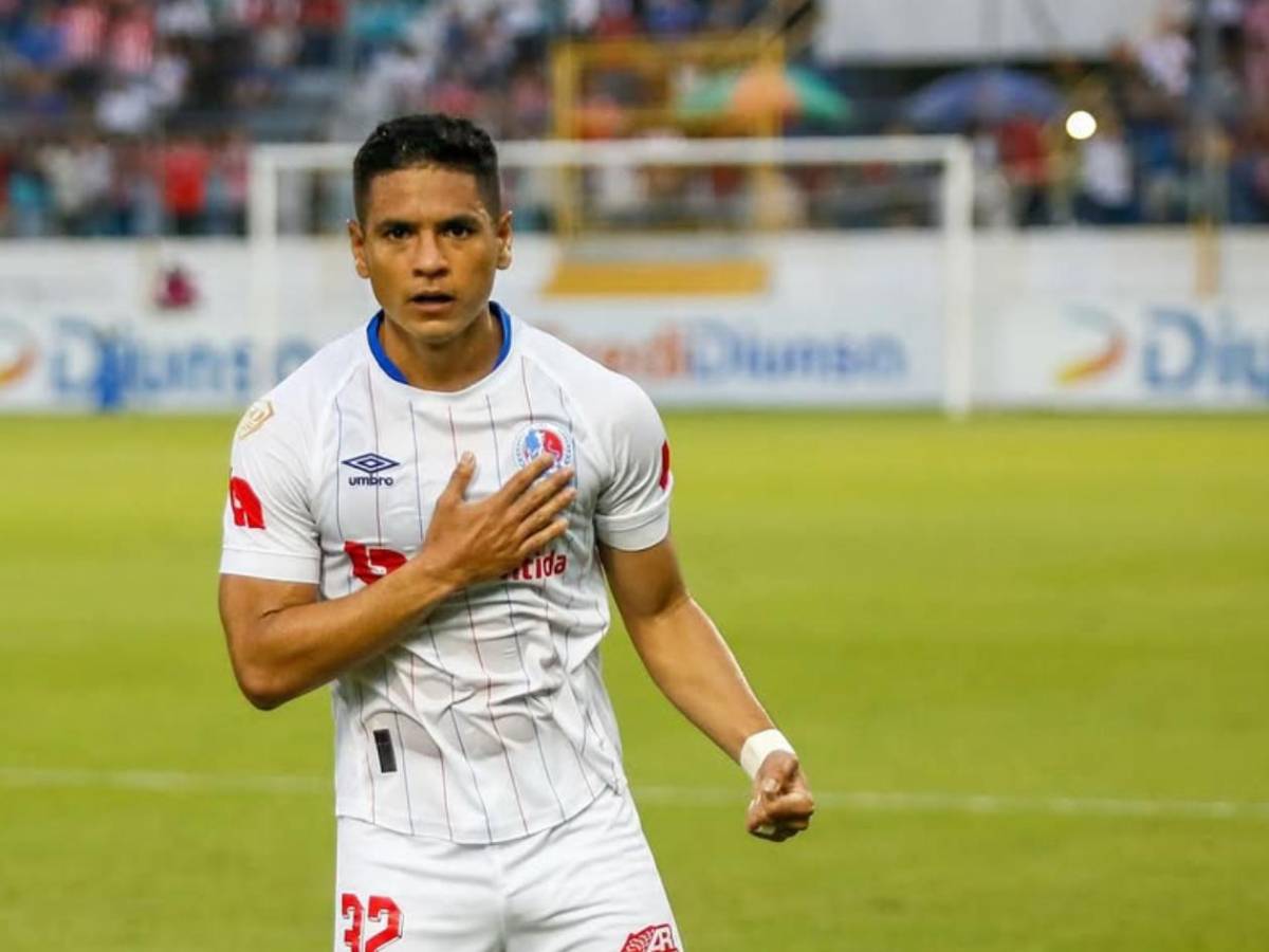 Mercado: Por esta sorprendente razón Carlos Pineda se va del Olimpia