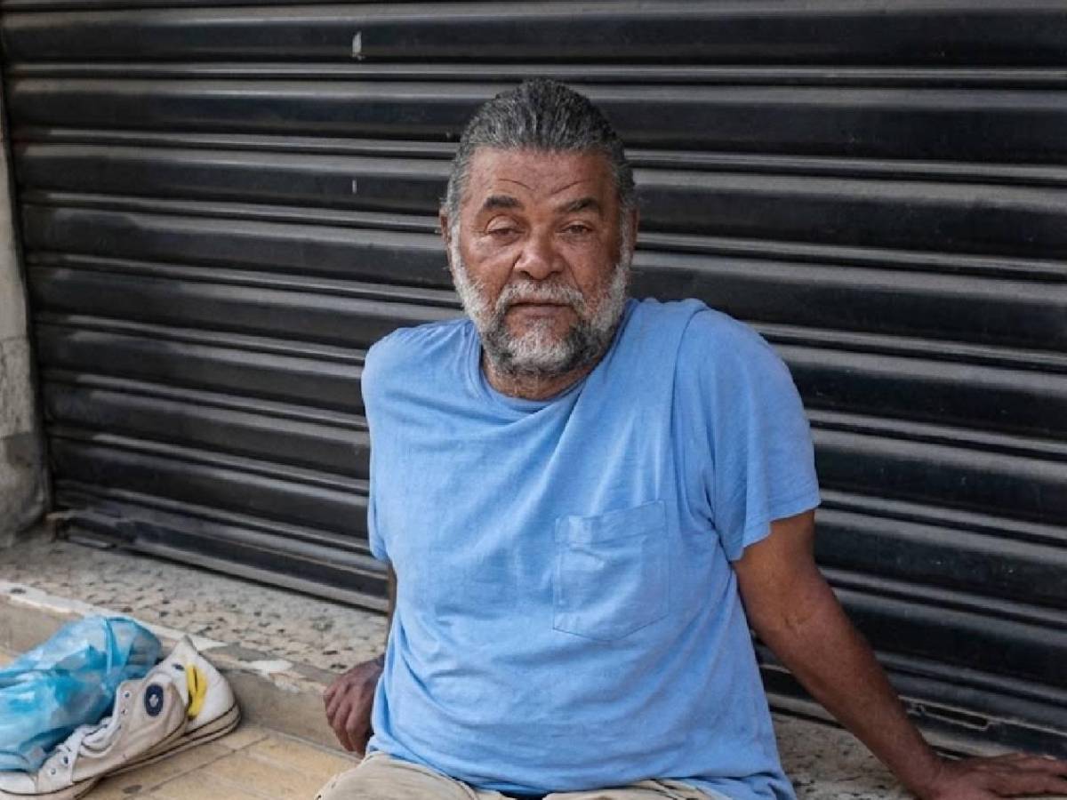 Futbolista hondureño recae, duerme en las calles y lanza desesperado pedido de ayuda