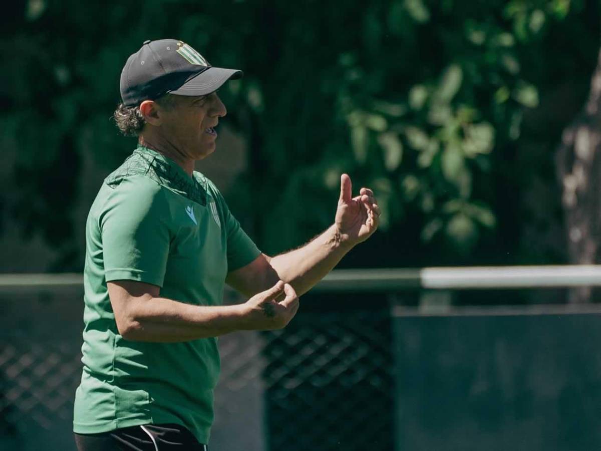 Pedro Troglio vive duro momento en Argentina: hace denuncia y pierde una fortuna