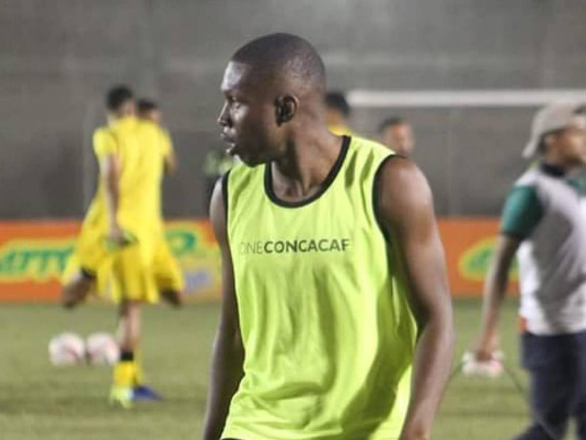 Futbolista hondureño conmueve con decisión tomada: Con dolor en el alma, creo que es lo mejor