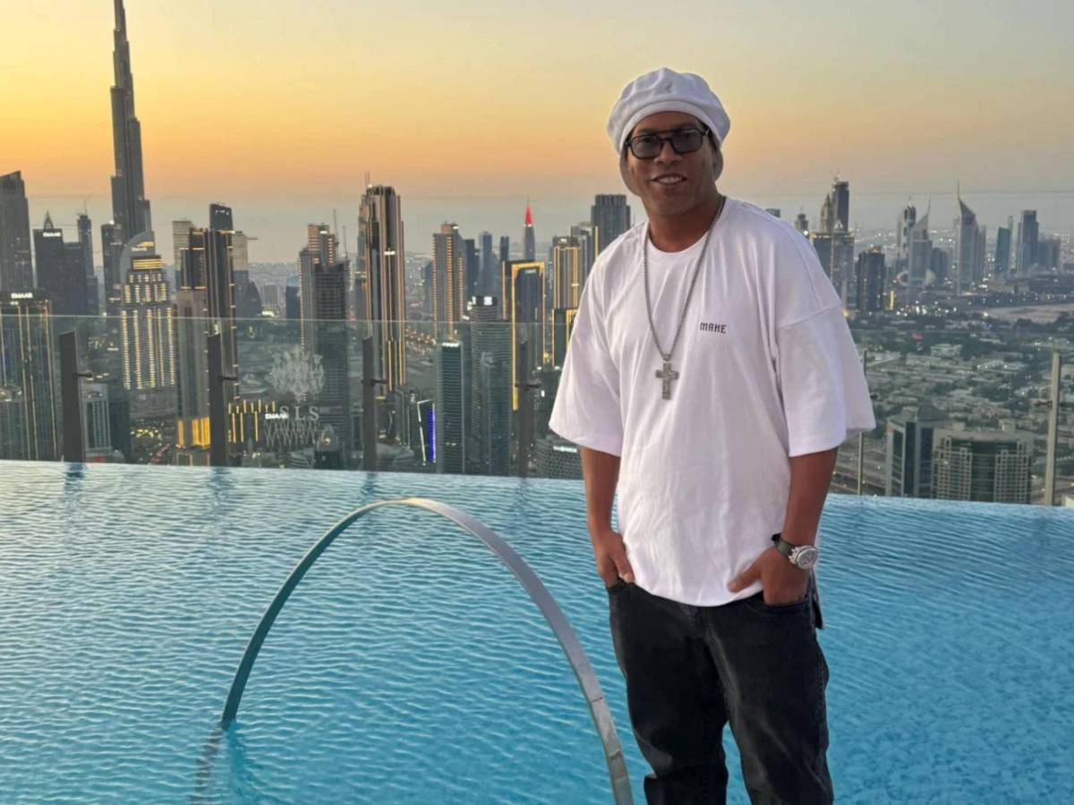 Ronaldinho se reinventa: Su nueva vida tras haber estado en la cárcel