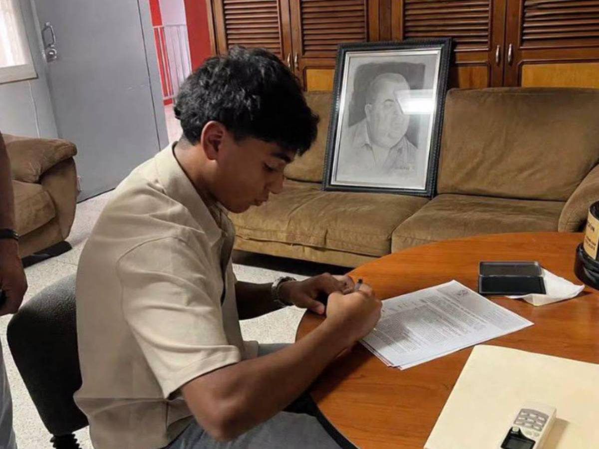 Olimpia firma jugador, Motagua por fichaje, español llega y extranjero huye de Honduras