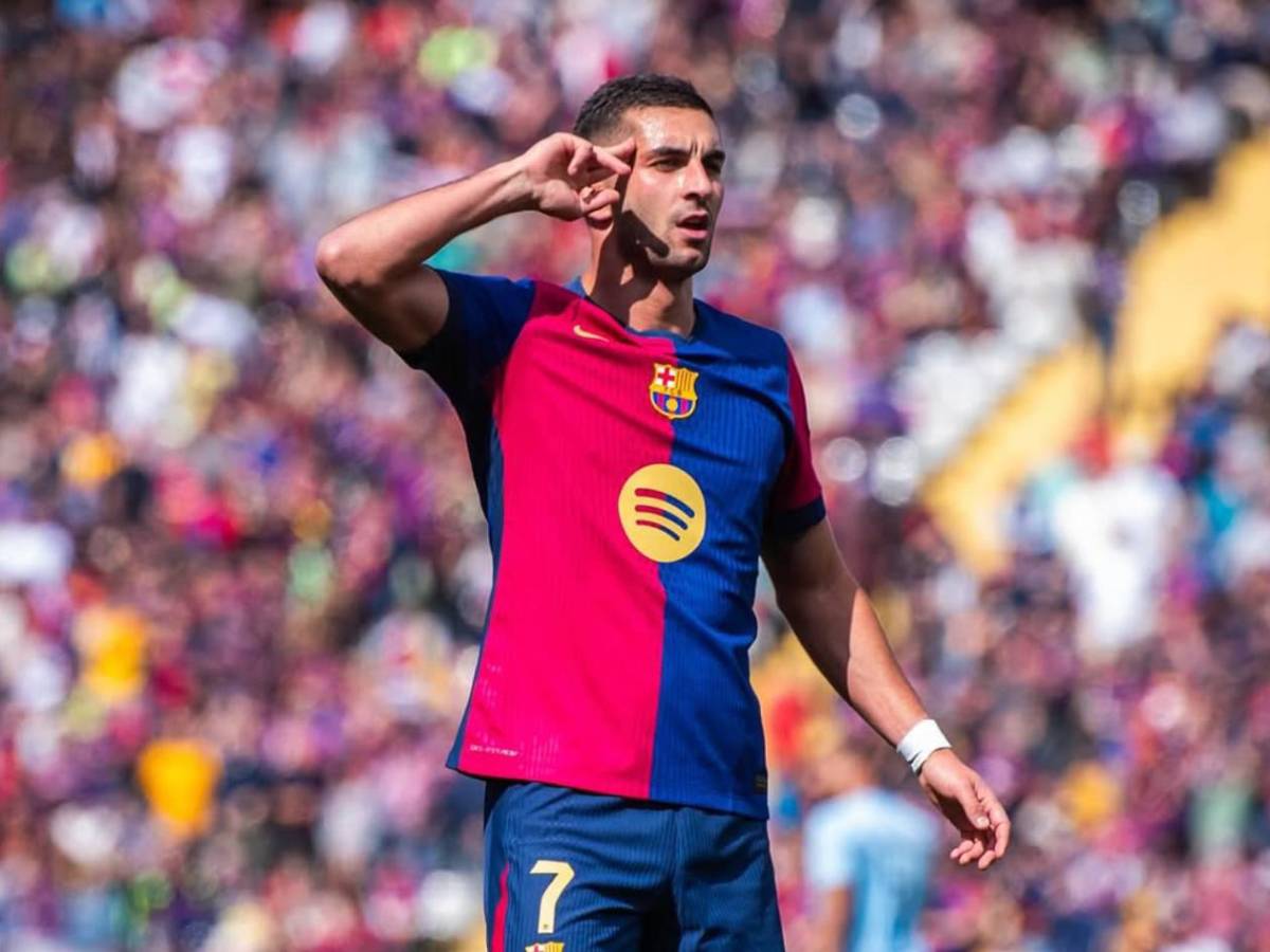 Barcelona: Tres futbolistas se le rebelan a Hansi Flick por un motivo y él responde