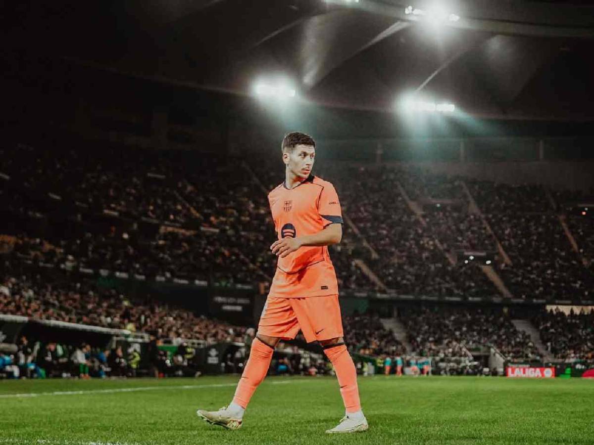 Flick no los quiere en Barcelona: se lo confirmó a Deco y saldrían del equipo