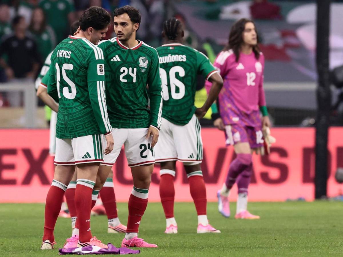 México se quiebra tras eliminación, llanto de Ochoa y 'Aztecazo' de Inglaterra