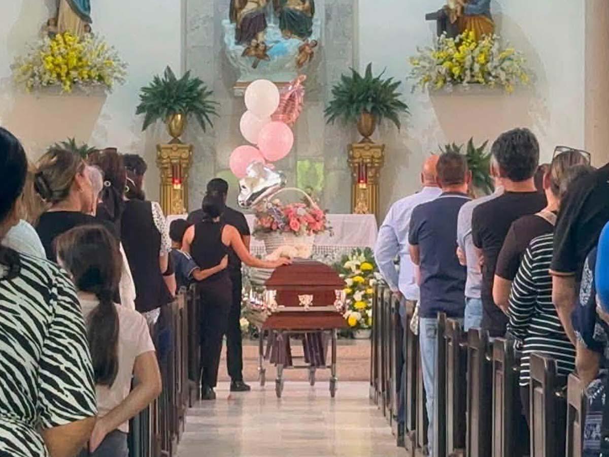 Dan último adiós a Fernanda Gastélum tras brutal crimen; estaba a punto de ser mamá