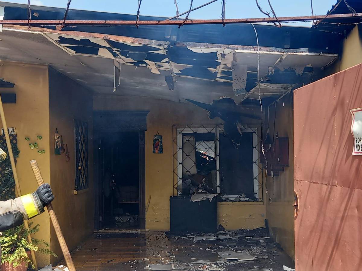 Baleadas La Exquisita volverá como el Ave Fénix tras voraz incendio que la consumió