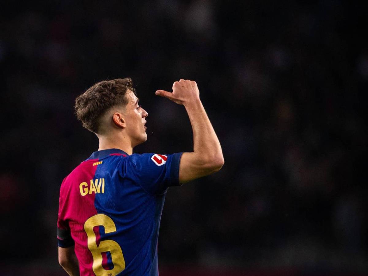 Barcelona es un caos: Pelea de Araújo con crack del club culé