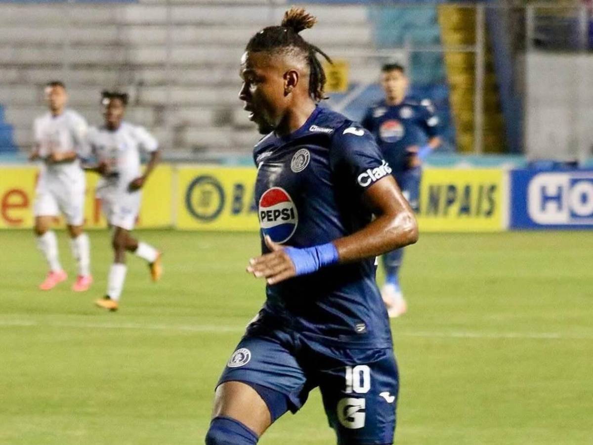 Olimpia con fichaje y salida, baja en Motagua y sorpresa con Alexy Vega