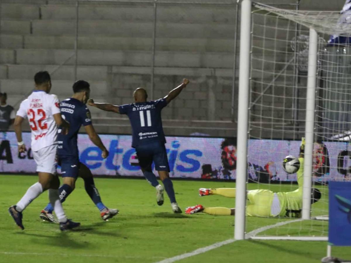 Pelea de Olimpia y Motagua, Auzmendi aturdido y olimpistas se rebelan