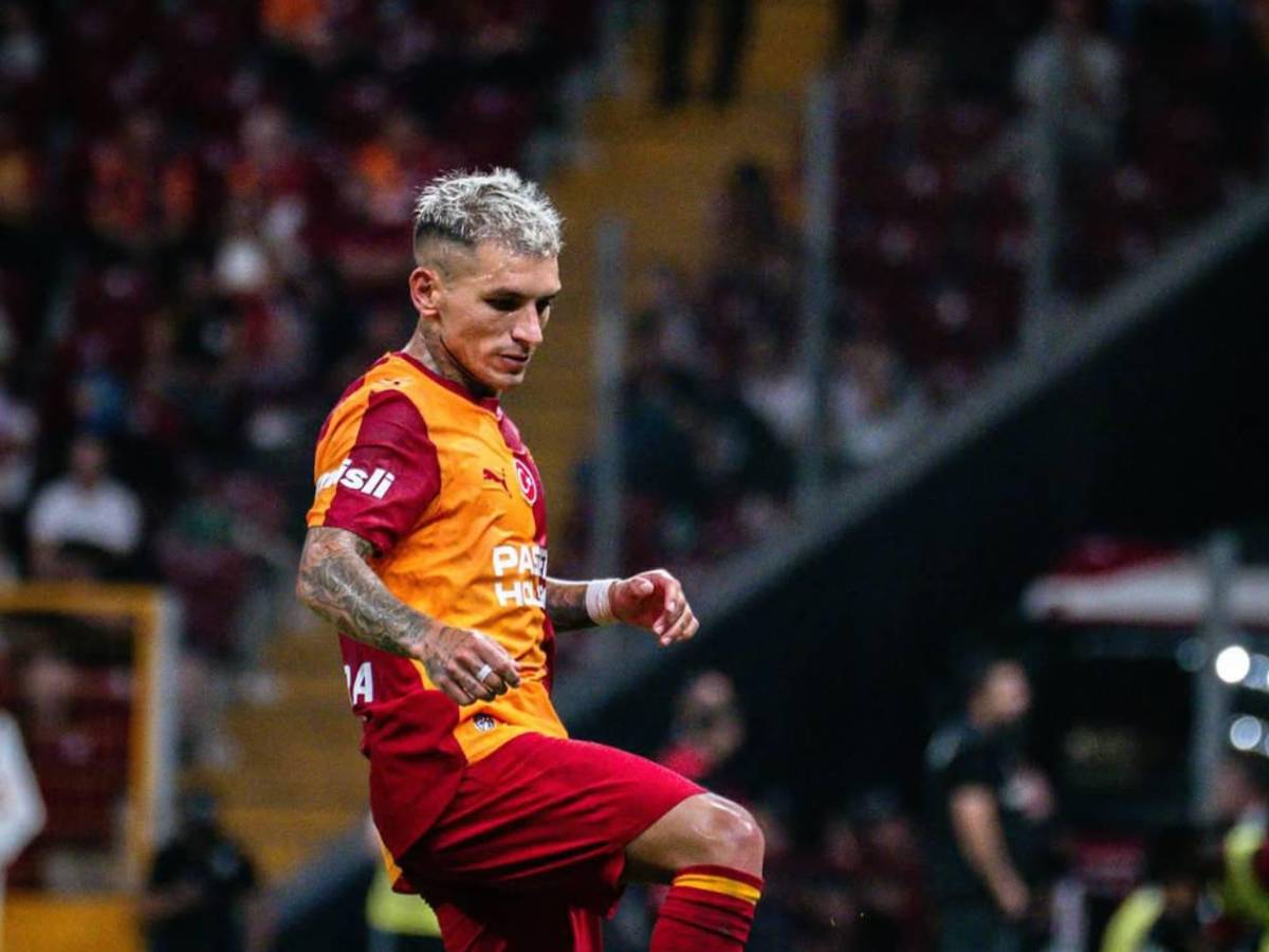Esposa de futbolista tiene obsesionado a hombre: Toman drástica decisión