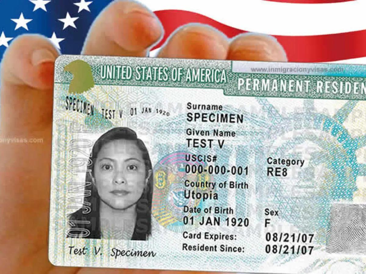 Green Card: la nueva regla sobre “carga pública” que deben conocer los hondureños