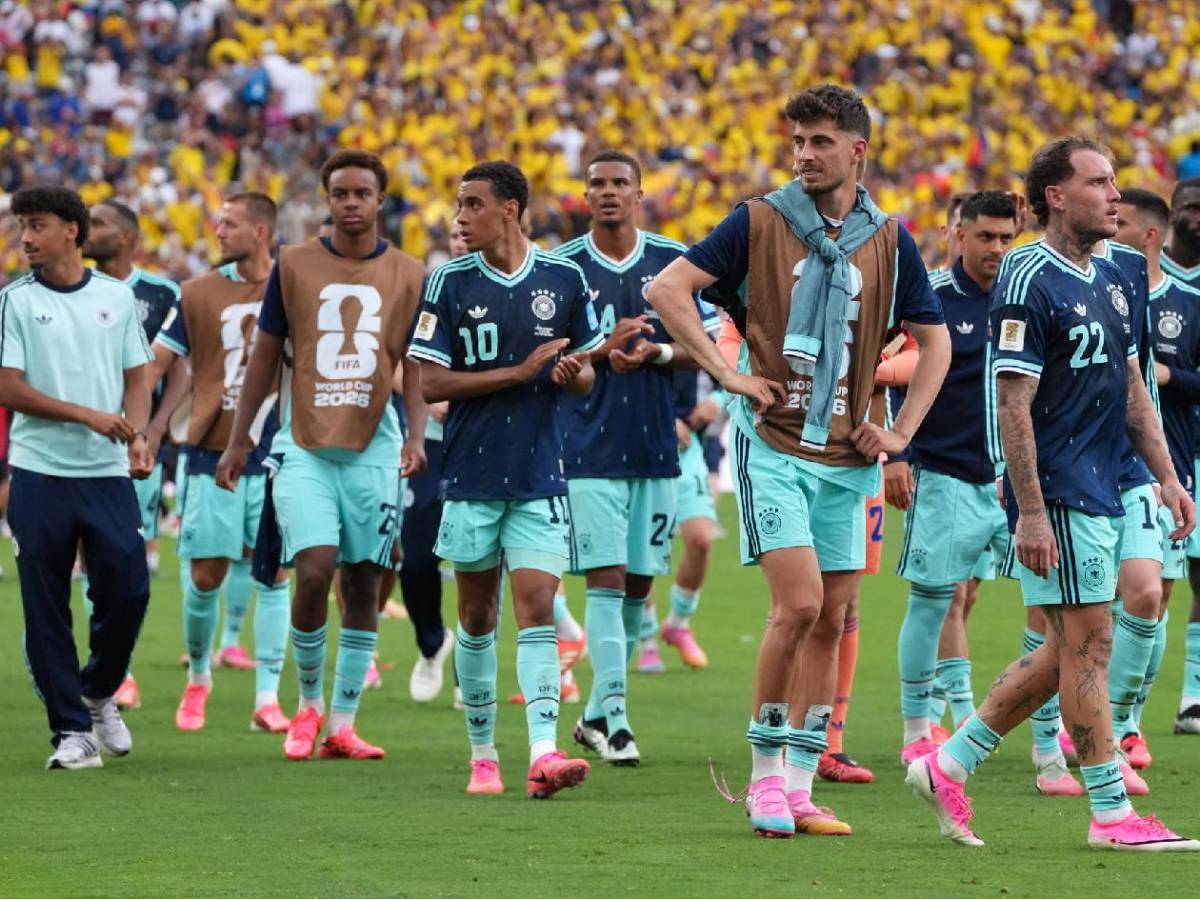 Mundial: Lágrimas de Ecuador, DT se volvió loco con su esposa y decepción en Alemania