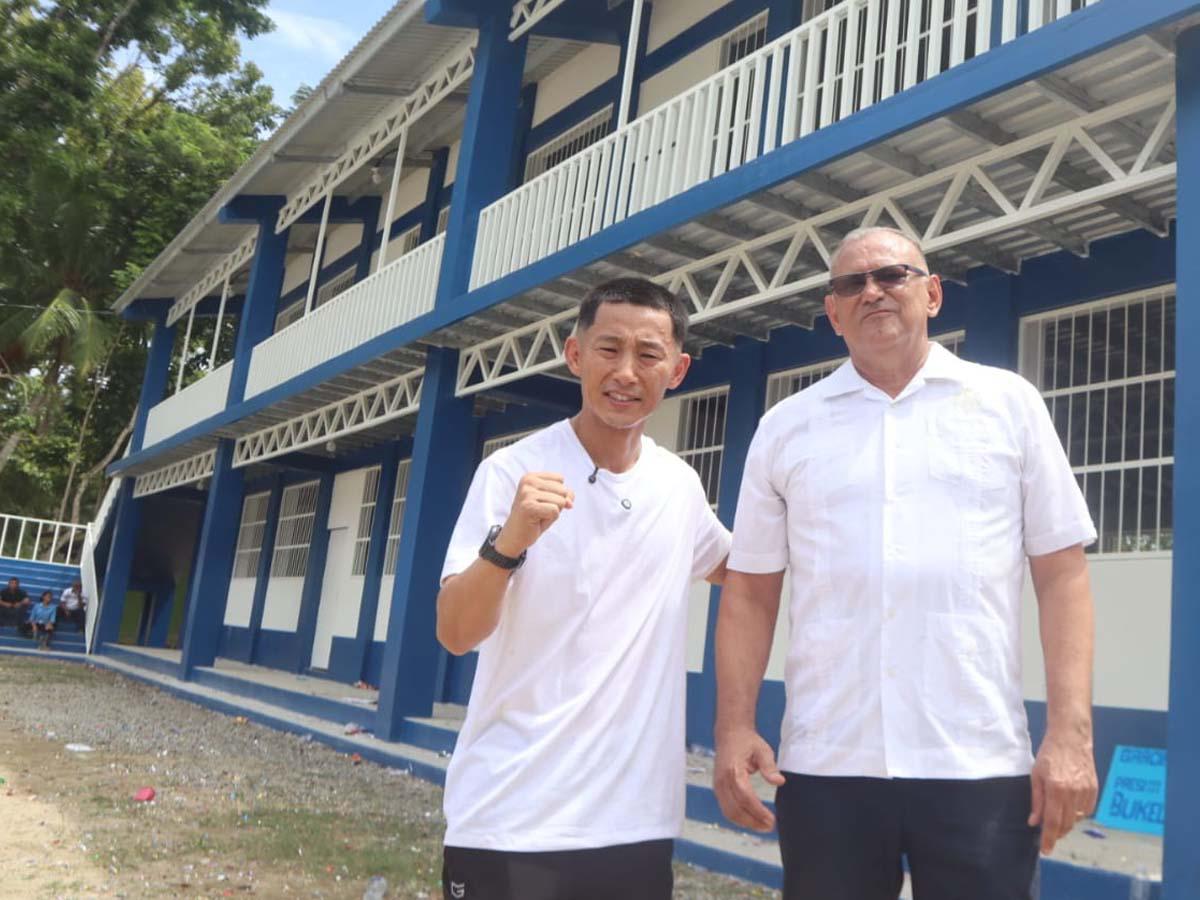 Shin Fujiyama inaugura edificio educativo en Ilanga, Colón, con apoyo de Nayib Bukele