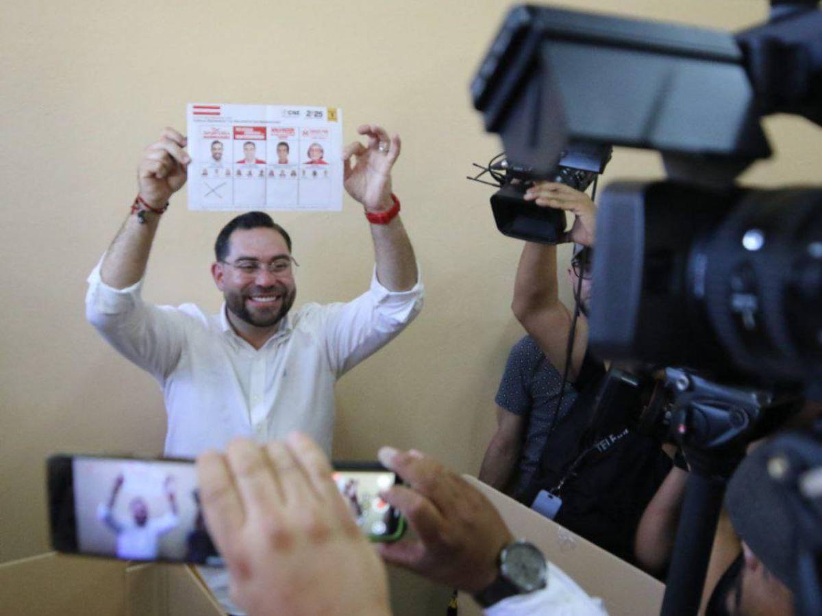 Así votó Jorge Cálix en las elecciones primarias en Tegucigalpa