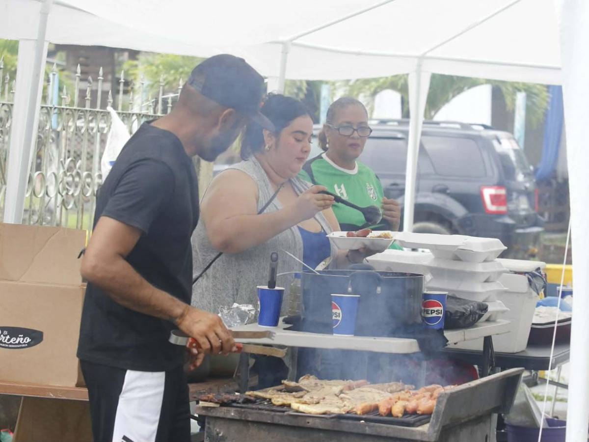 Polémico error arbitral, brutal enfado de Olancho y la fan sexy del Platense