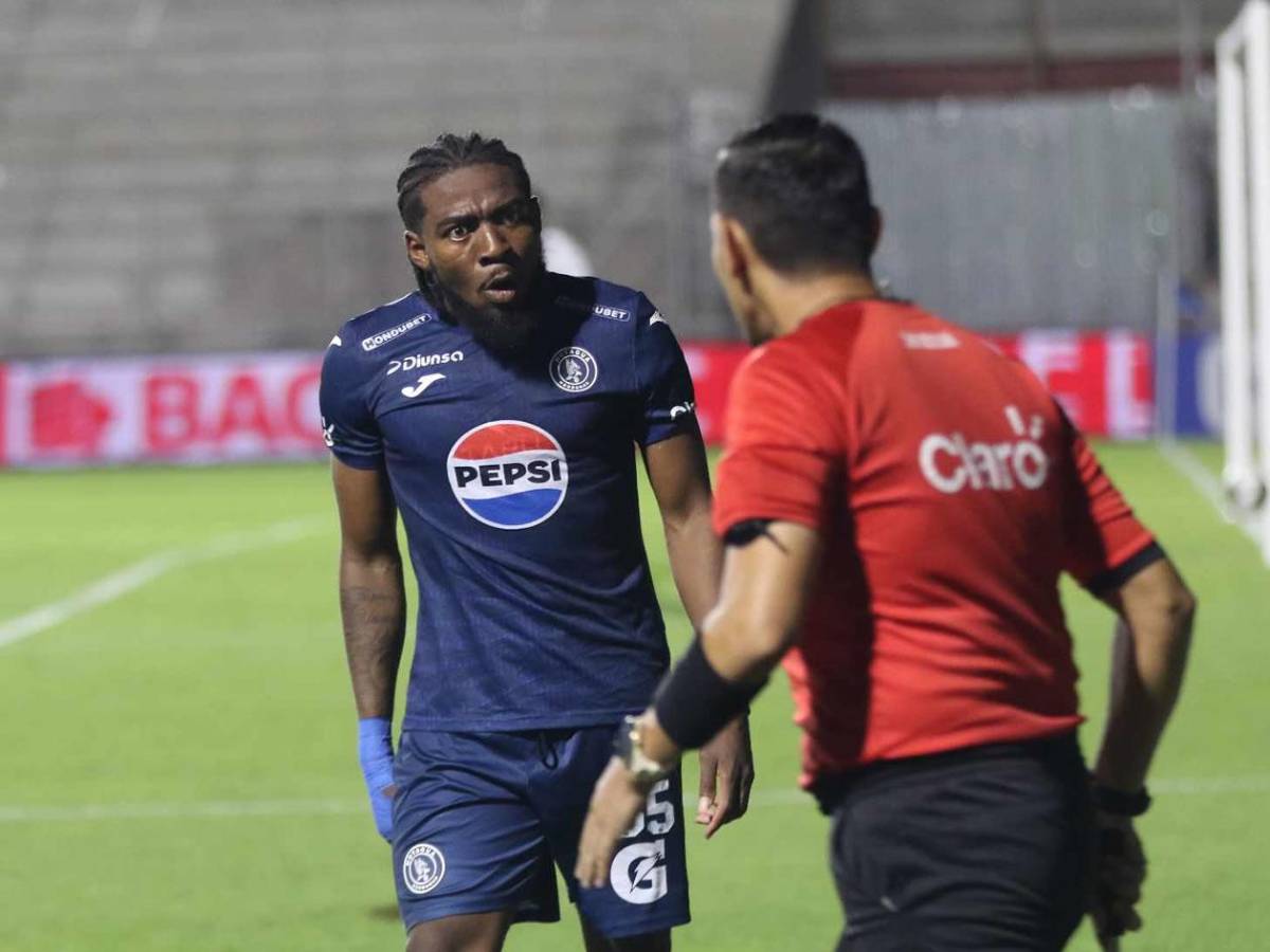 Felicidad de Real España, enfado en Motagua, pelea de jugadores y bellas chicas
